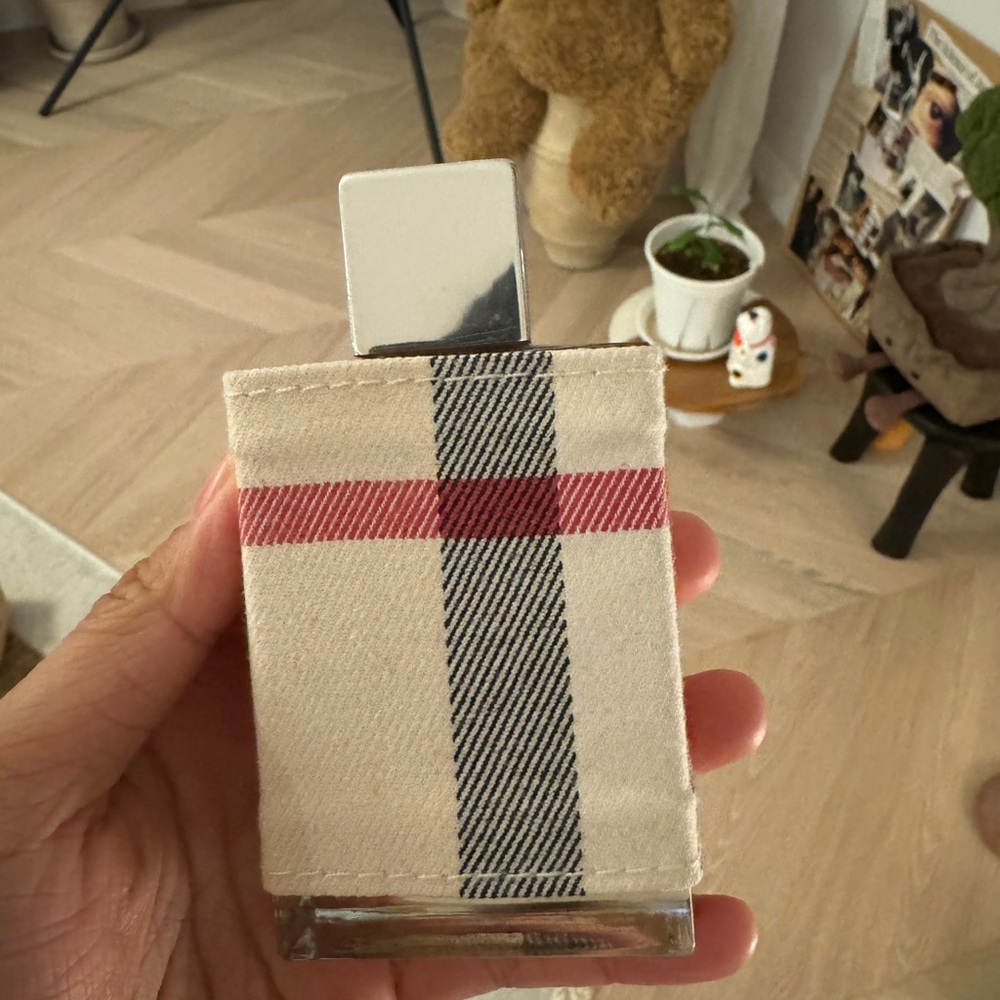 Burberry perfume 50 ML almost new